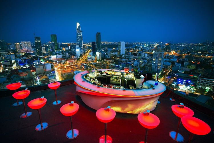 Chill Skybar & Dining · 호치민 라운지 갤러리 사진 3